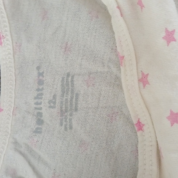 Floral and Star Print Kids Tops (2) 12 Months - Picture 3 of 6